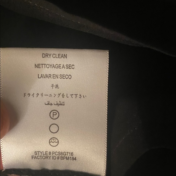 BCBGMAXAZRIA gold and black mesh size 6 dress - Picture 8 of 9